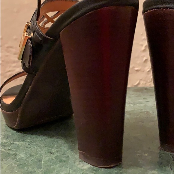 Tommy Hilfiger cutout platform strap block heels - Picture 5 of 13